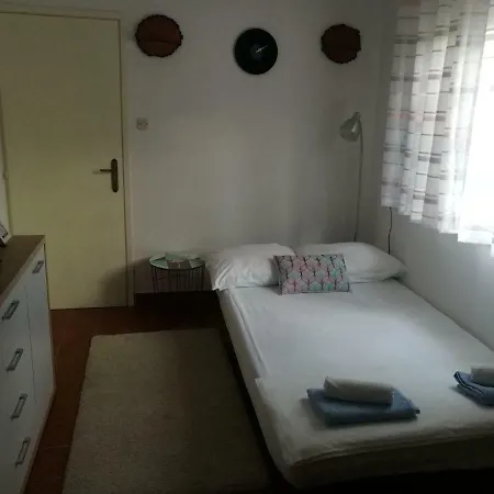 Apartman Illona * Komiža